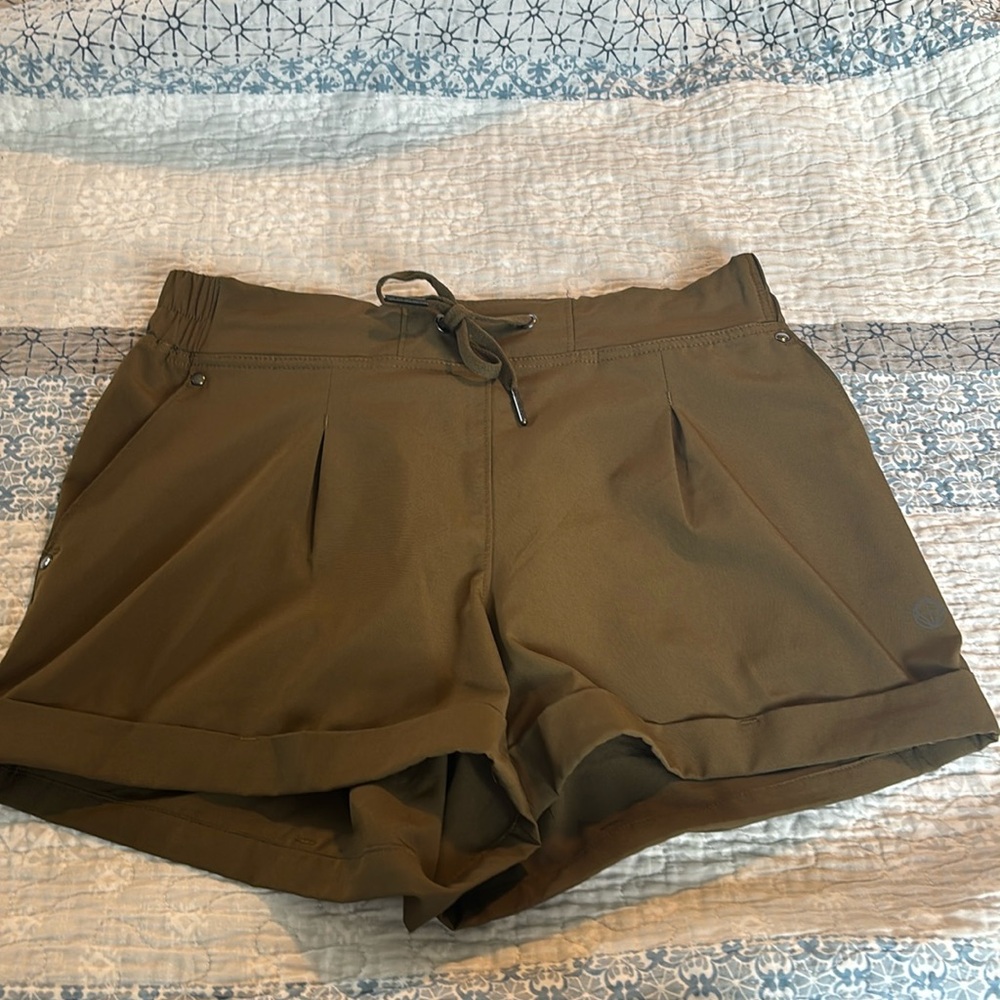 Mondetta shorts size S